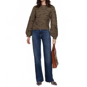 NEW HEARTLOOM everly sweater in olive